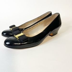 Salvatore Ferragamo Vara Italian Patent Leather Round Toe Heeled Pump